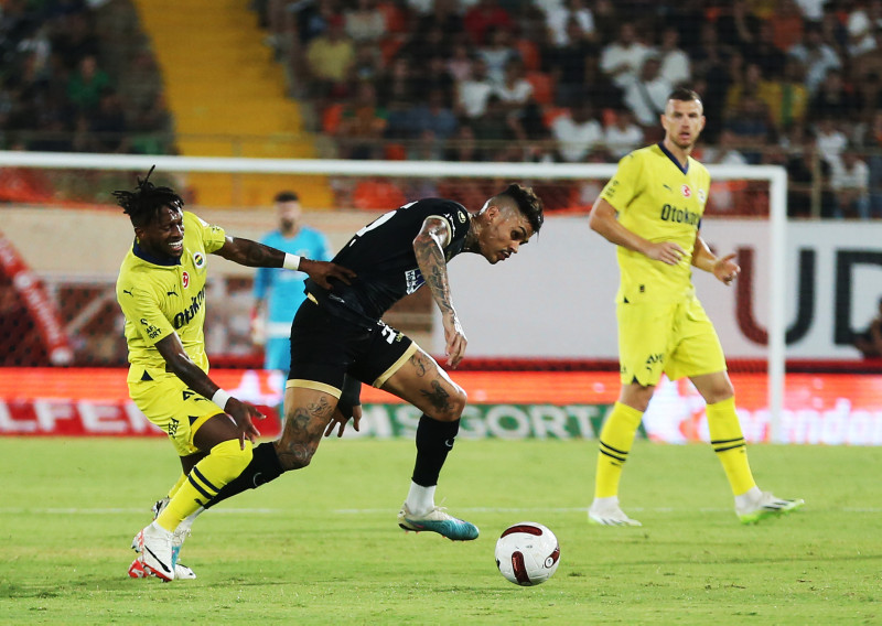 TRANSFER HABERİ - Avrupa’nın gözü Fenerbahçe’de! 4 yıldıza kanca