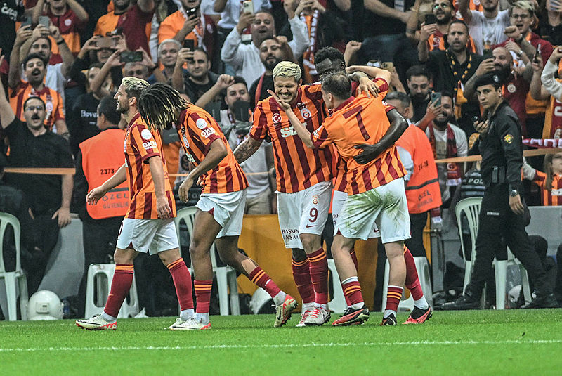 GALATASARAY HABERLERİ | İngiltere’den 3 yıldız için geliyorlar! Transferde öncelik verildi