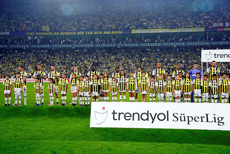 İsmail Kartal istedi yönetim alıyor! Fenerbahçe’den bomba transfer harekatı