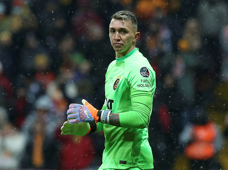 TRANSFER HABERLERİ: Sözleşmesi uzatılacak mı? Galatasaray’dan Fernando Muslera kararı