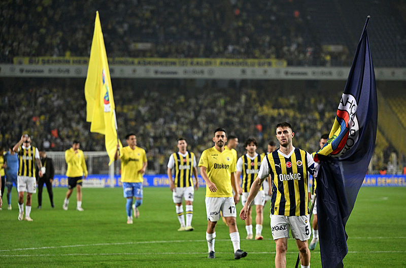 FENERBAHÇE TRANSFER HABERİ | Ferdi Kadıoğlu için gemileri yaktılar! Dev teklif yapılacak