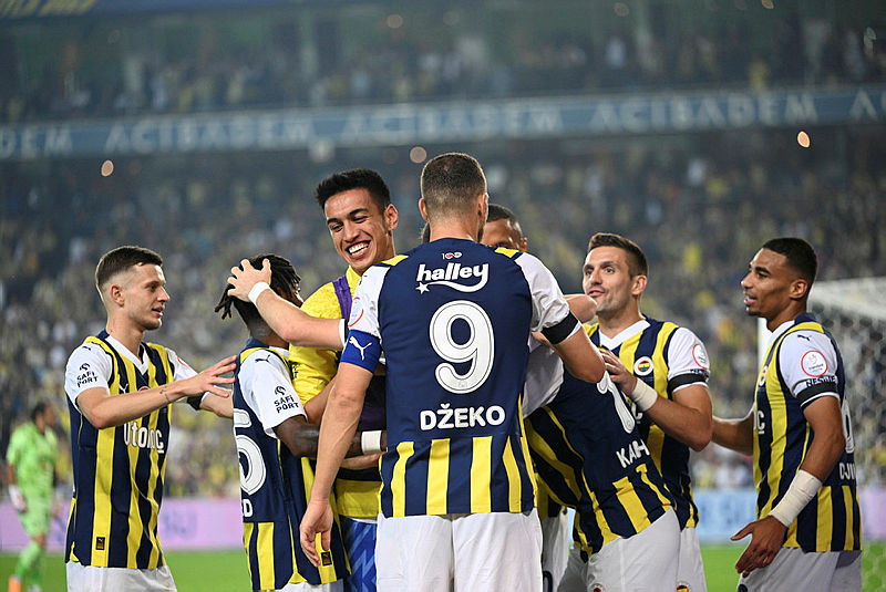 FENERBAHÇE TRANSFER HABERİ | Ferdi Kadıoğlu için gemileri yaktılar! Dev teklif yapılacak