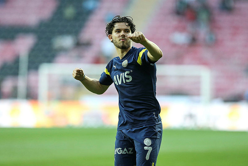 FENERBAHÇE TRANSFER HABERİ | Ferdi Kadıoğlu için gemileri yaktılar! Dev teklif yapılacak