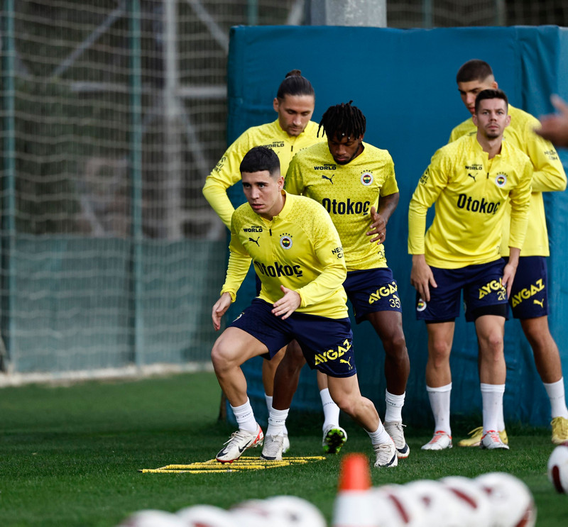 Fenerbahçe’de Sebastian Szymanski gelişmesi! Sözleşmesindeki detay...