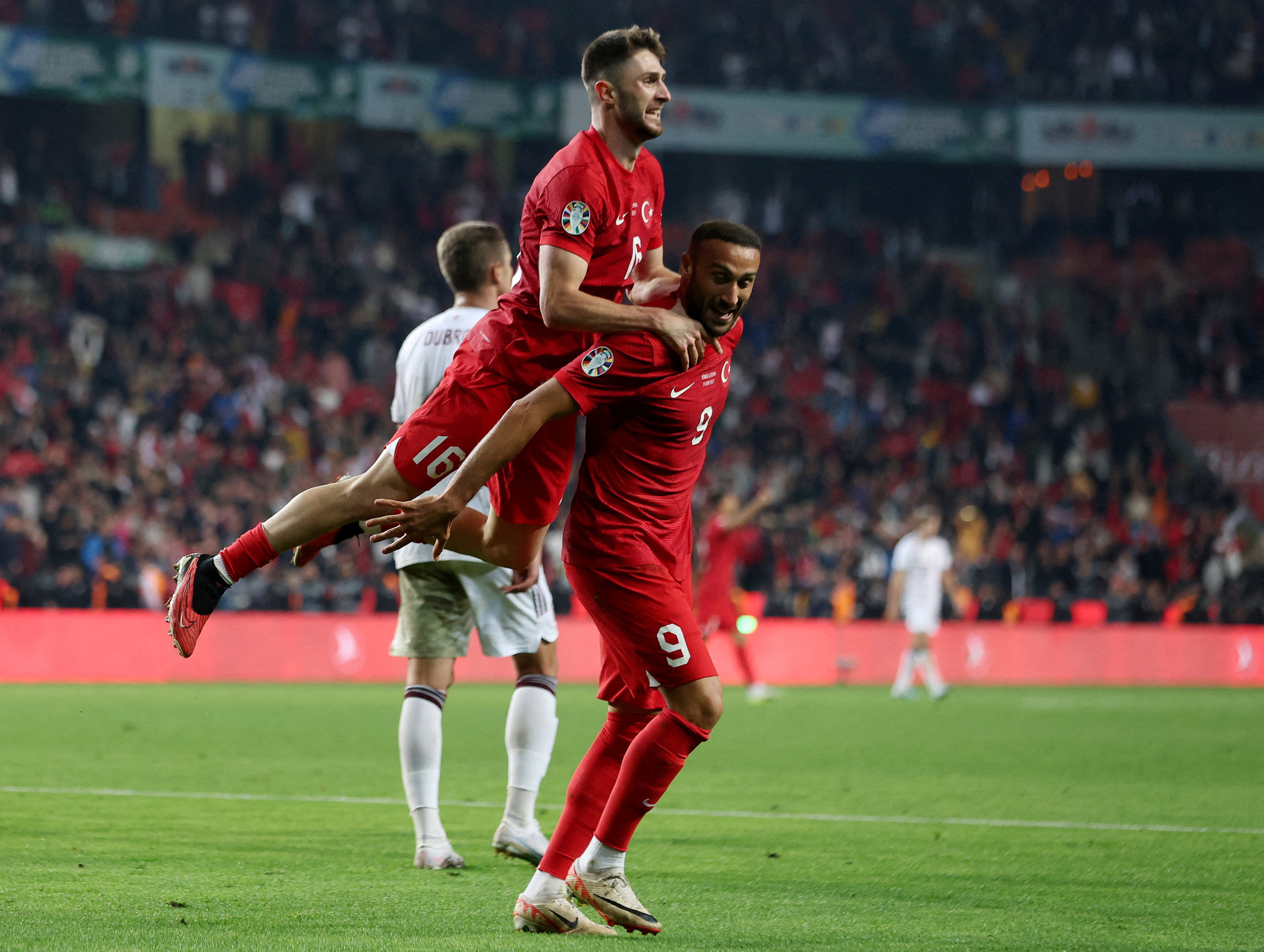 Fenerbahçe transfer haberleri: Performansıyla büyüledi! İngiliz devi peşine düştü