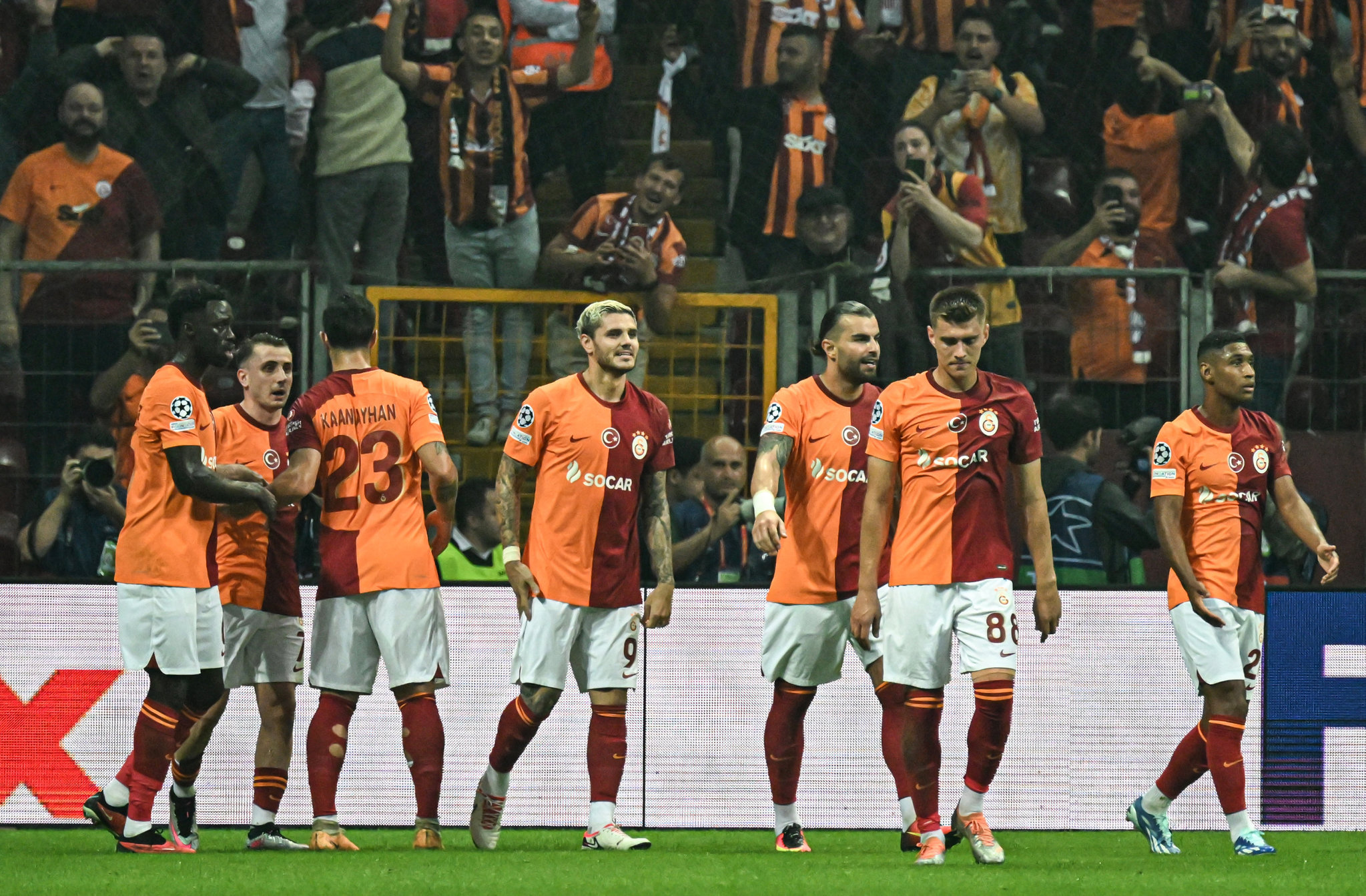 Beşiktaşlıların eski sevgilisi Galatasaray’a! Ara transferde yer yerinden oynayacak