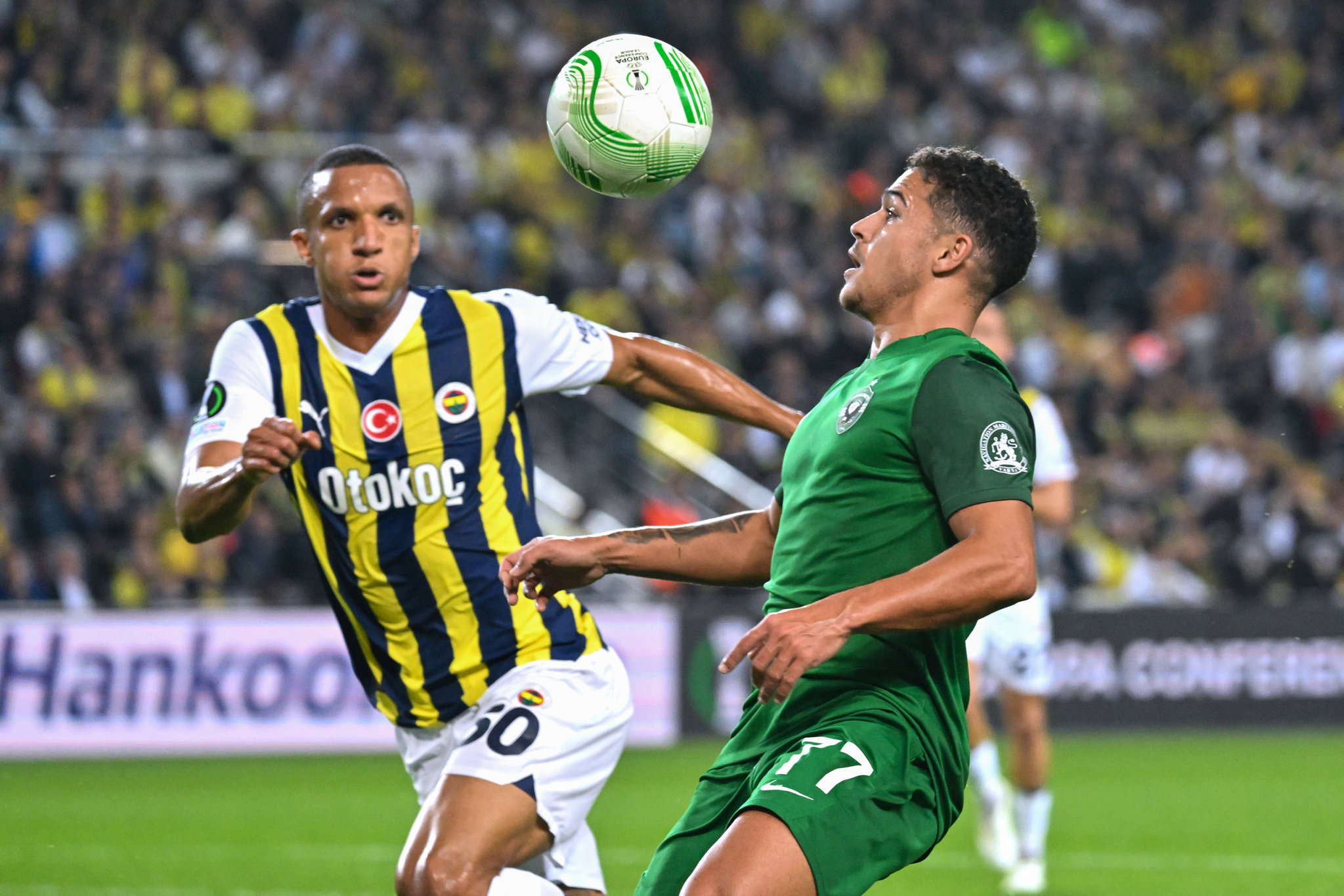 TRANSFER HABERİ: Fenerbahçe’de son dakika plan değişikliği! İşte Kanarya’nın yeni hedefi