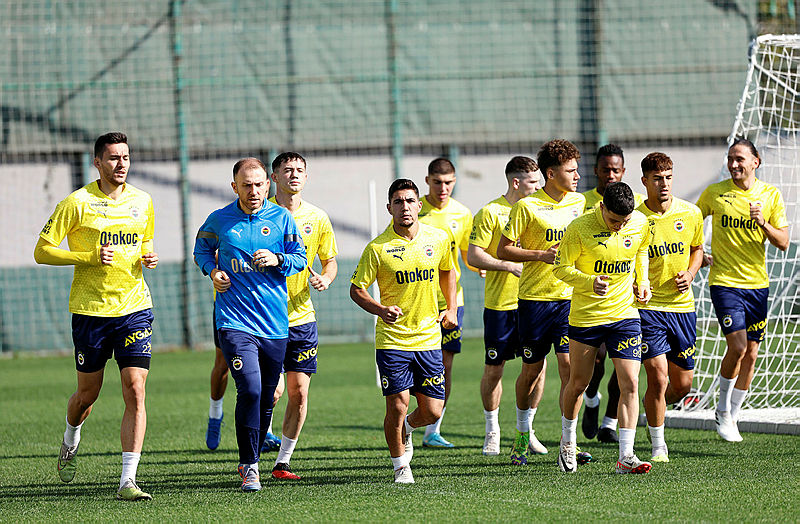 İsmail Kartal o bölgede ısrarcı! İşte Fenerbahçe’ye şampiyonluğu getirecek yıldız