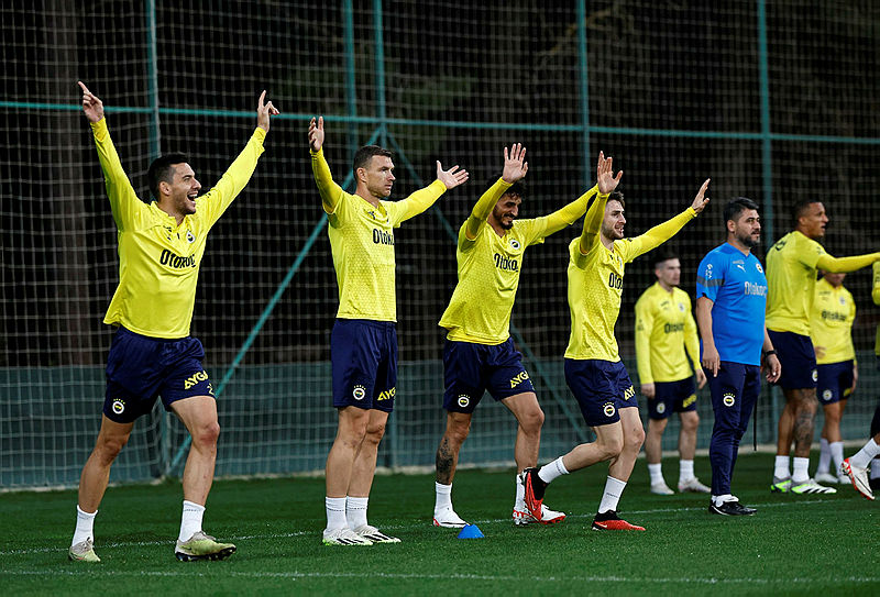 İsmail Kartal o bölgede ısrarcı! İşte Fenerbahçe’ye şampiyonluğu getirecek yıldız