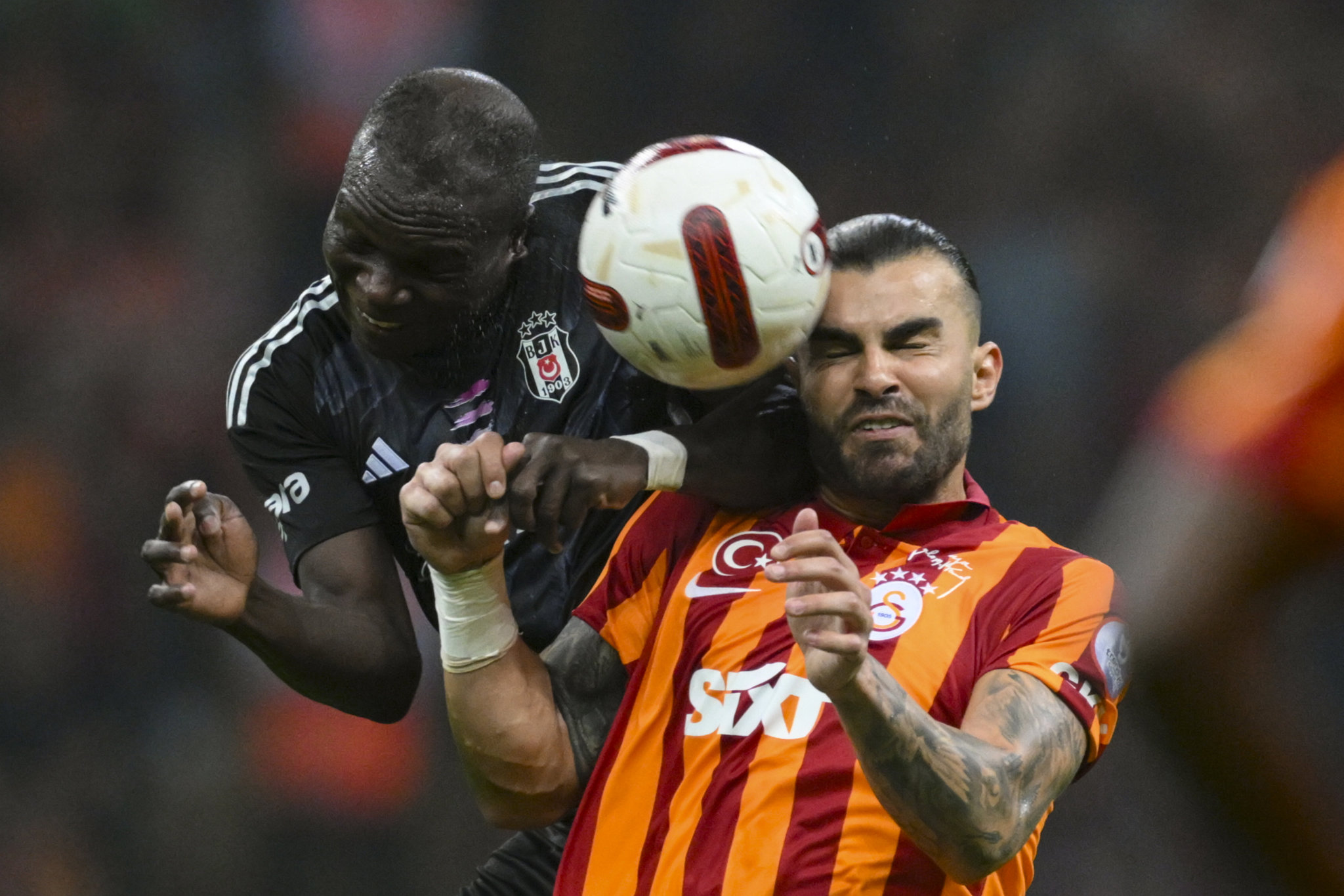 GALATASARAY HABERLERİ: Aslan’ın yıldızına Avrupa’dan talip var! Telefonları susmuyor