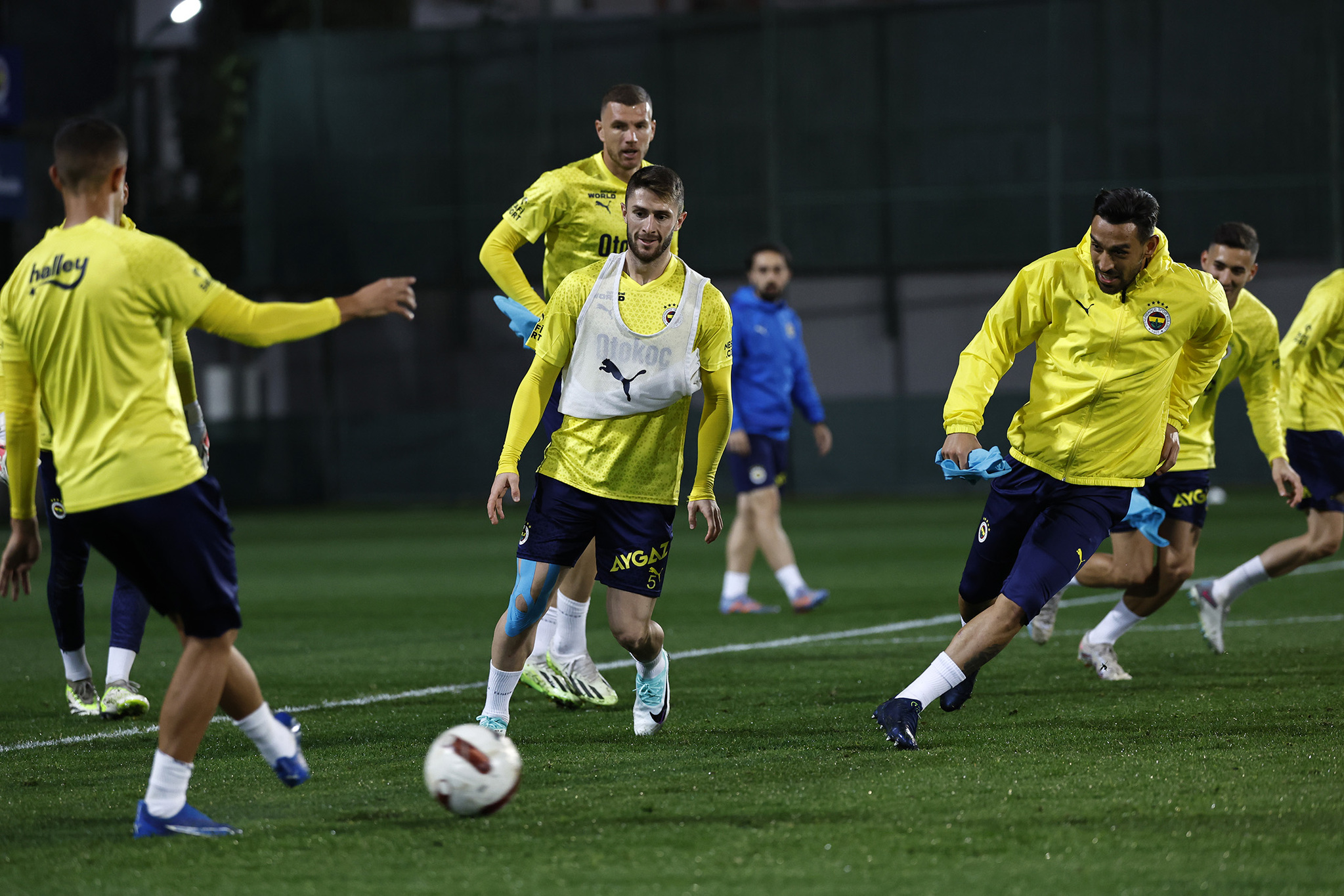 FENERBAHÇE HABERLERİ: İsmail Kartal sistemi belirledi! İşte oyun planı...