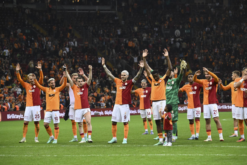 TRANSFER HABERİ - Galatasaray’ın yıldız ismi ocakta ayrılıyor! Resmi görüşmeler başladı