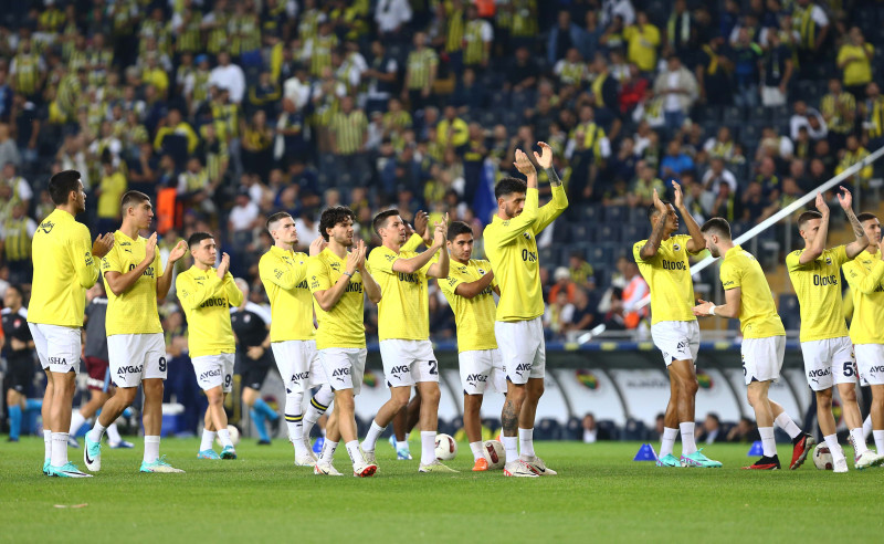 FENERBAHÇE HABERLERİ - Operasyon için düğmeye basıldı! Savunmaya 1.91’lik kule geliyor