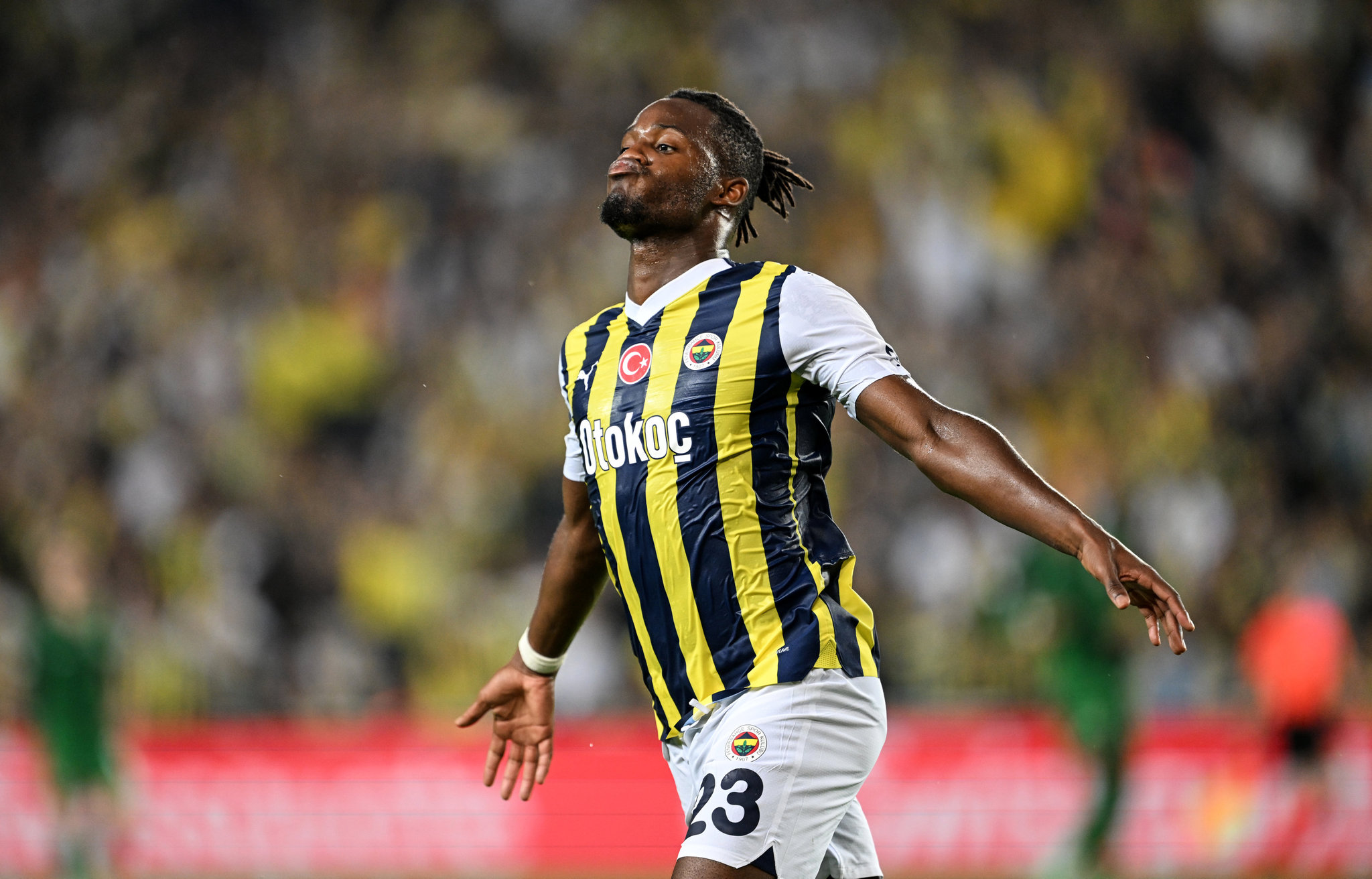 Fenerbahçe’de Michy Batshuayi bombası! Yönetim o talebi kabul etti