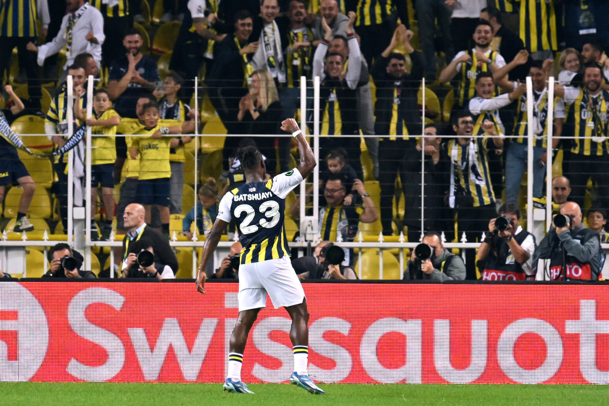 Fenerbahçe’de Michy Batshuayi bombası! Yönetim o talebi kabul etti