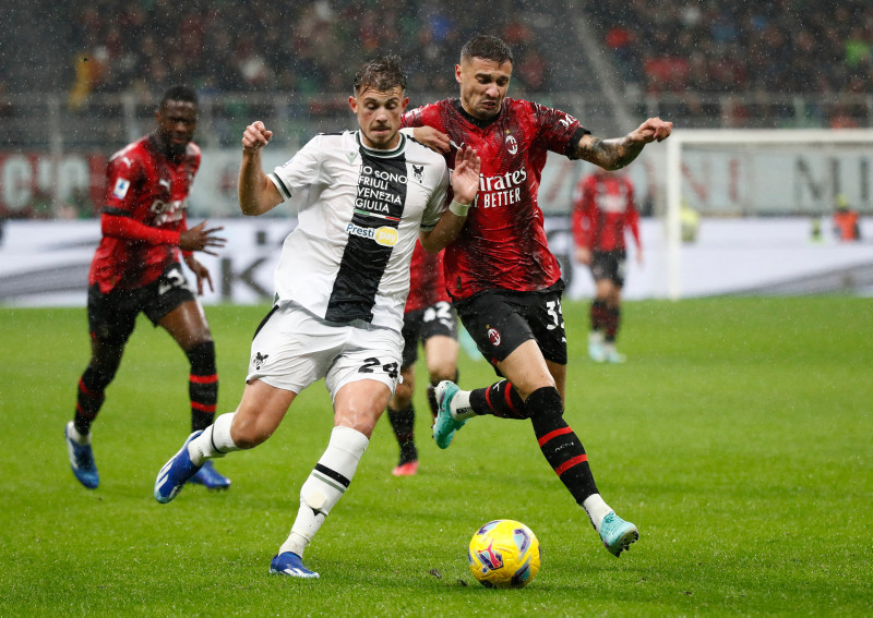 TRANSFER HABERİ - Fenerbahçe Milan’ın kapısını çalacak! İsmail Kartal’ın gözdesi için 2. harekat