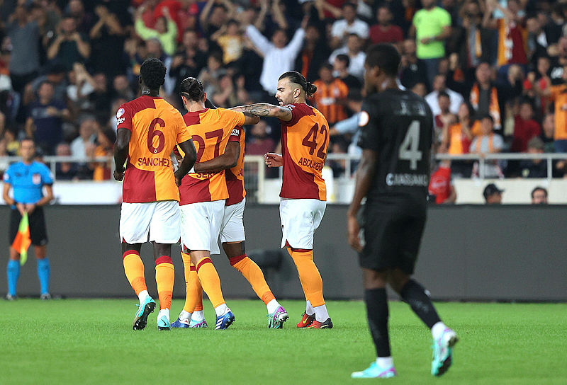 Galatasaray’ı bekleyen büyük tehlike! Aralık ayında...