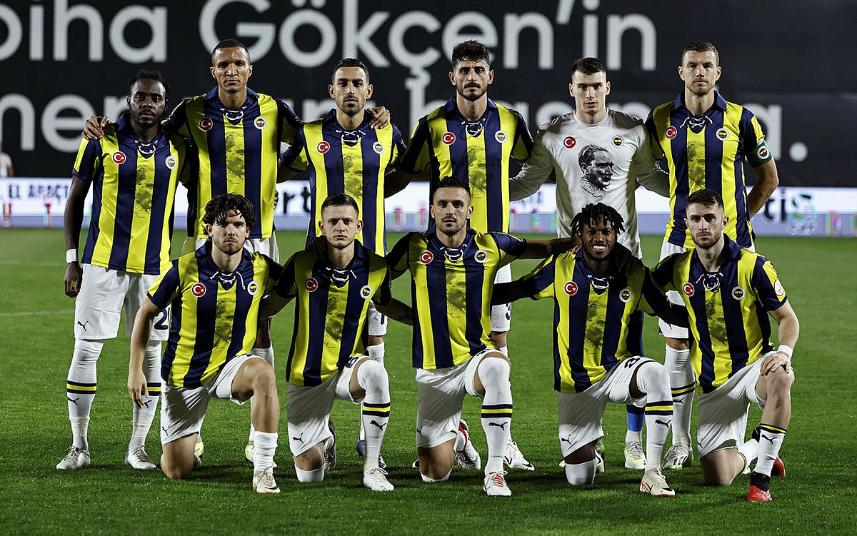 TRANSFER HABERİ | Ocak ayında yolcu! Fenerbahçe’nin yıldızına İngiltere’den 2 talip birden