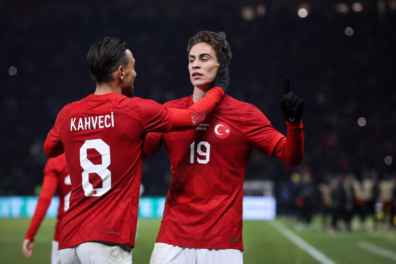 TRANSFER HABERİ - Almanya karşısında yıldızlaştı! Fenerbahçe milli yıldız için harekete geçti
