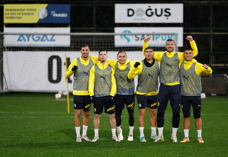 TRANSFER HABERİ - Almanya karşısında yıldızlaştı! Fenerbahçe milli yıldız için harekete geçti