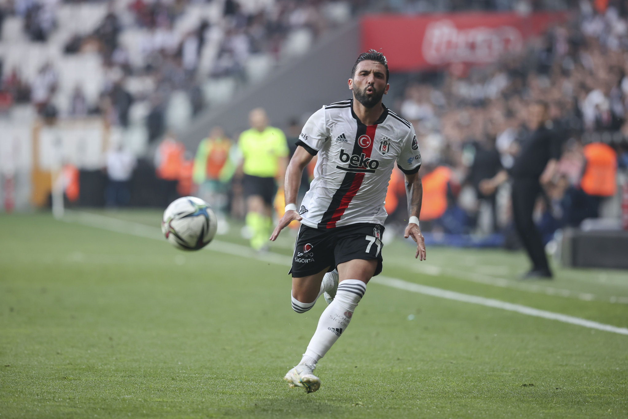 SON DAKİKA! Sözleşmeleri uzatılmadı! Beşiktaş, Fenerbahçe, Galatasaray ve Trabzonspor...