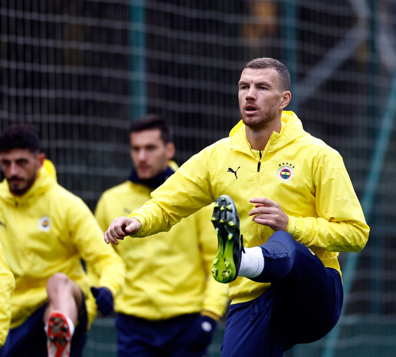 TRANSFER HABERİ - Fenerbahçe Napoli’den kazanmaya devam ediyor! Devre arası...