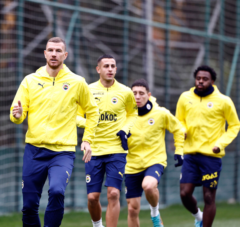 TRANSFER HABERİ - Fenerbahçe Napoli’den kazanmaya devam ediyor! Devre arası...