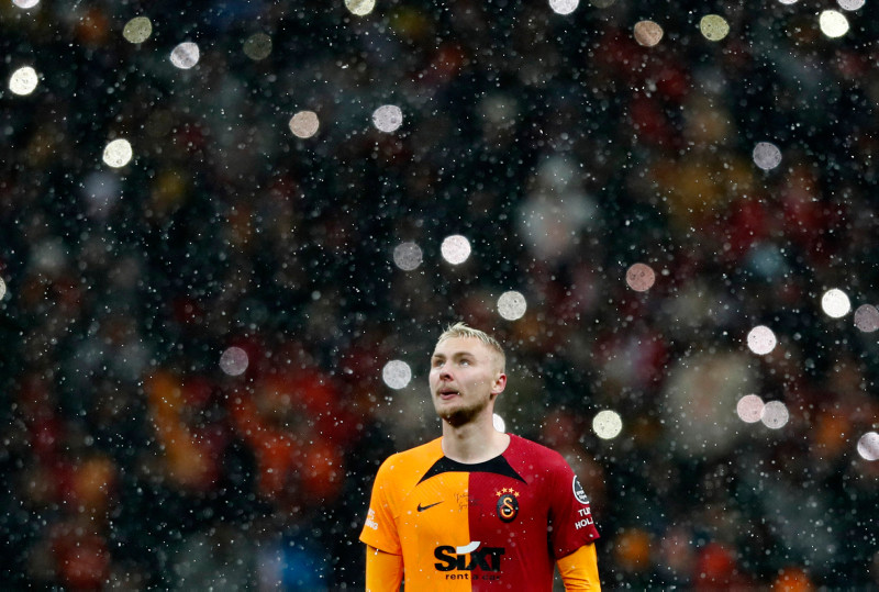 GALATASARAY HABERLERİ: Victor Nelsson için bomba iddia! İlk 11 başlayacaktı ama...