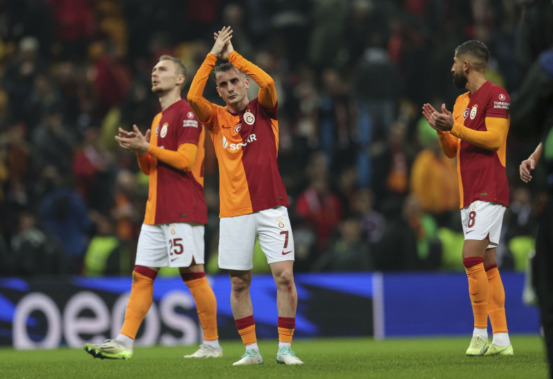 GALATASARAY HABERLERİ: Victor Nelsson için bomba iddia! İlk 11 başlayacaktı ama...