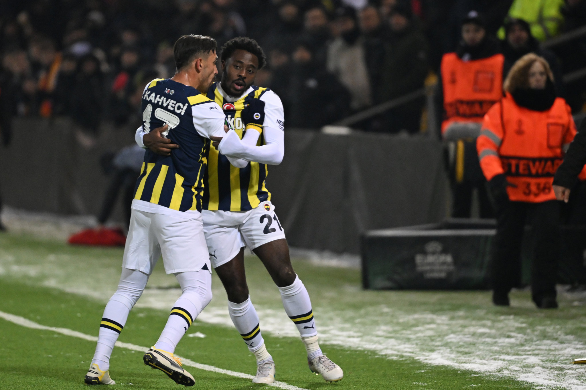 Fenerbahçe’den taraftarları coşturacak transfer! Galatasaray da çok istiyordu