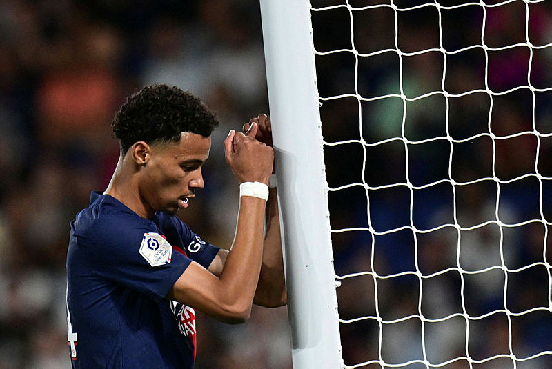 TRANSFER HABERLERİ: Hasan Arat düğmeye bastı! PSG’nin yıldızı Beşiktaş’a