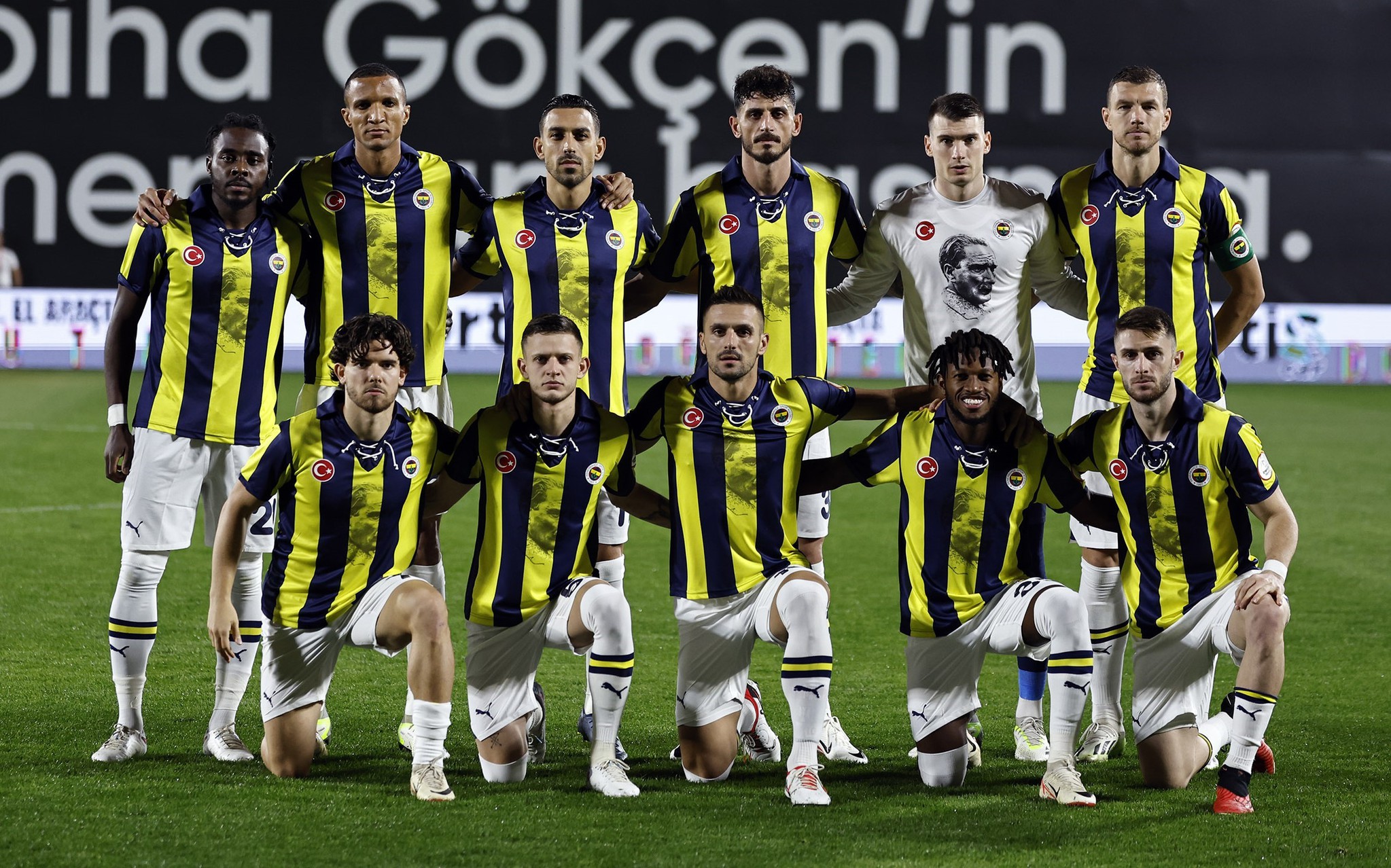 Beşiktaş - Fenerbahçe derbisinin oranları açıklandı! İşte favori takım