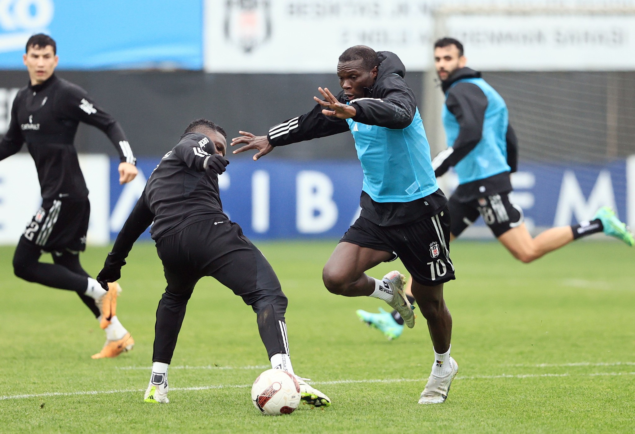 Beşiktaş - Fenerbahçe derbisinin oranları açıklandı! İşte favori takım