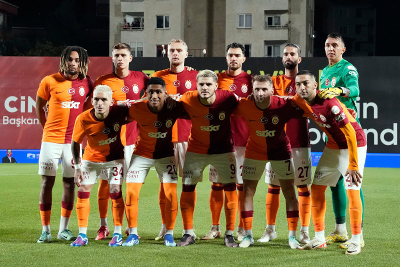 Galatasaray’a çilek geliyor! Okan Buruk yeni yıldızına kavuşuyor