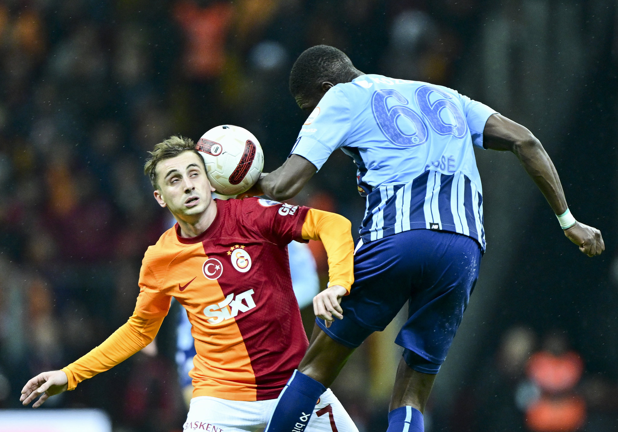 Galatasaray’ı endişelendiren transfer haberi! Bunu kimse beklemiyordu