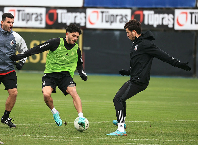 Beşiktaş prestij maçına çıkıyor! İşte Çalımbay’ın Lugano maçı muhtemel 11’i