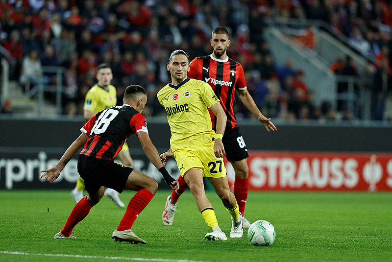 Fenerbahçe liderlik peşinde! İşte İsmail Kartal’ın Spartak Trnava maçı 11’i