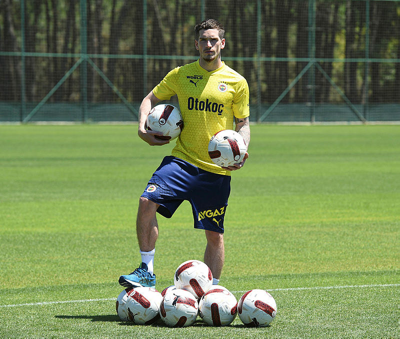 TRANSFER HABERİ | Bekleneni verememişti! Fenerbahçe’nin yıldızı İngiltere yolcusu