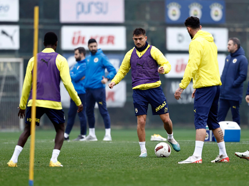 Fenerbahçe transferde vites yükseltti! Galatasaray iddiası...