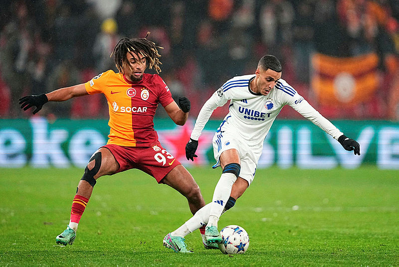 GALATASARAY HABERLERİ - Okan Buruk’tan 2 isme transfer yasağı! Kupa almadan ayrılmak yok