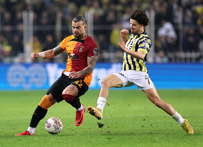 Fenerbahçe ile Galatasaray dünya yıldızının peşinde! Kıyasıya yarış sürüyor