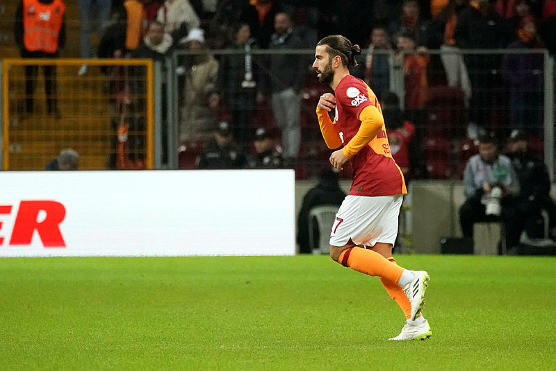 Galatasaray’da hedef Avrupa Ligi! Cimbom’dan çifte transfer hamlesi