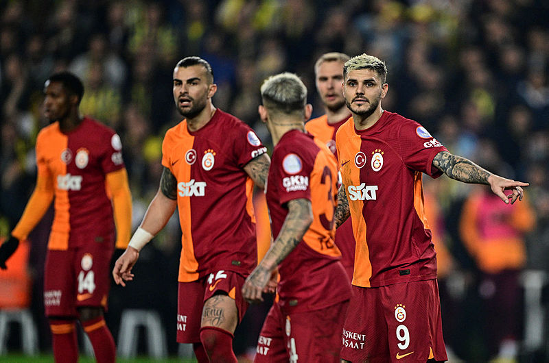 Fenerbahçe istiyordu Galatasaray devreye girdi! Yıldız isim için transfer savaşı başladı