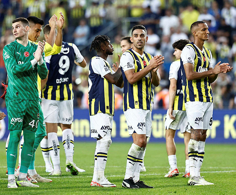 Flaş transfer iddiası! Fenerbahçe’den kanat hamlesi
