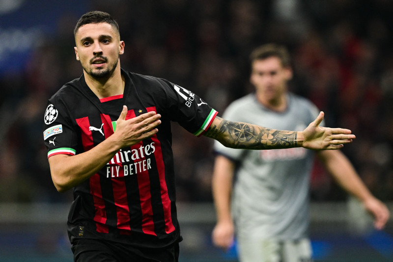 FENERBAHÇE HABERLERİ - Rade Krunic’e sürpriz talip! Transfer savaşında flaş Galatasaray detayı