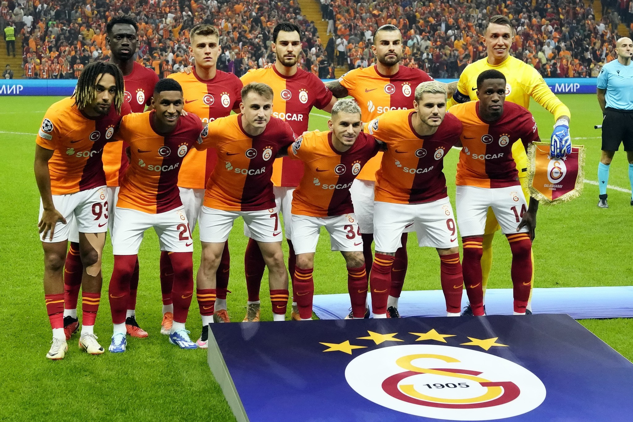 TRANSFER HABERİ: Yönetim İngiltere’ye uçuyor! İşte Galatasaray’ın yeni yıldızı
