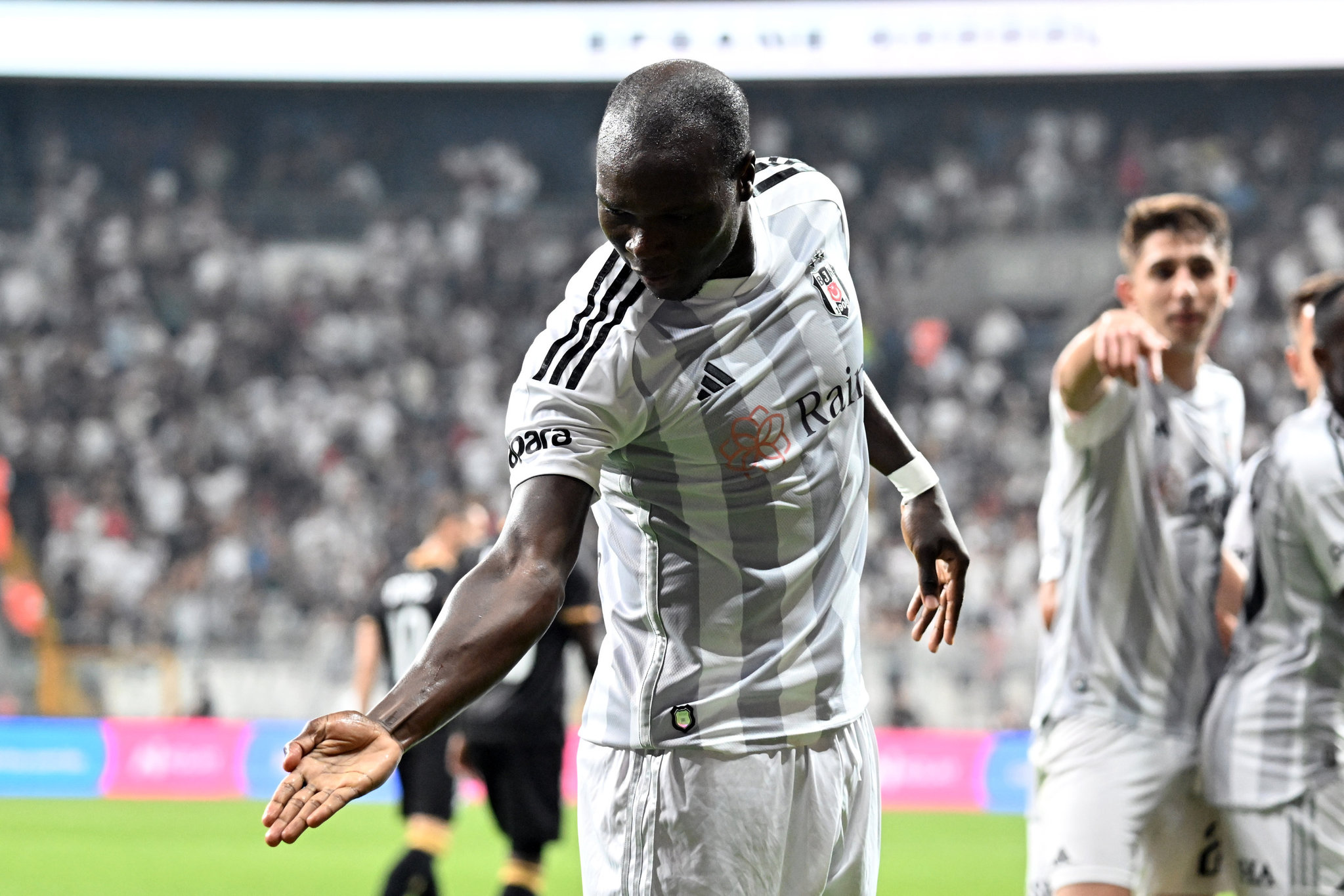 TRANSFER HABERİ: Beşiktaş’ta şok gelişme! Aboubakar’dan flaş karar