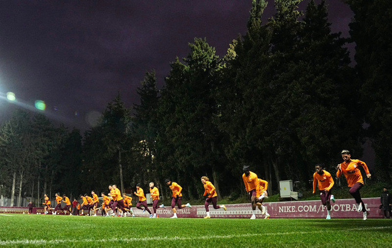 TRANSFER HABERİ - Galatasaray’ın gözdesine bir talip daha çıktı! Peşini bırakmıyorlar