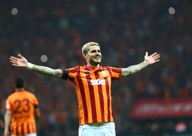 TRANSFER HABERİ - Milan’dan sürpriz hamle! Rade Krunic’i Fenerbahçe’ye verecek Galatasaray’ın yıldızını alacak