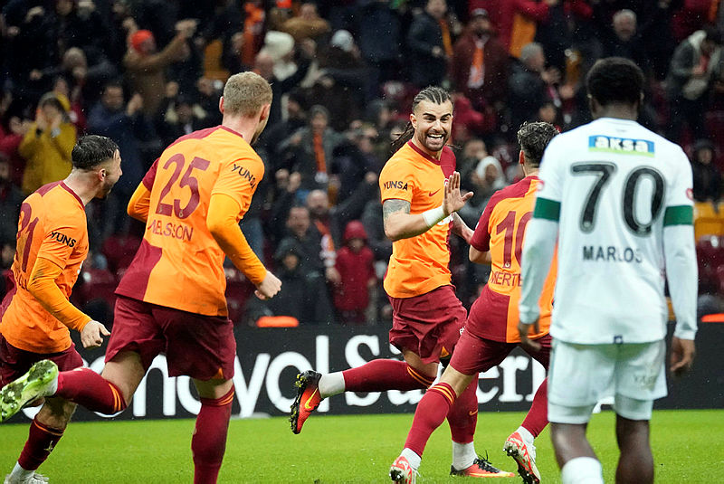 Galatasaray’a transferde rakip çıktı! Resmi teklifi verdiler